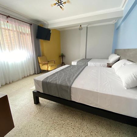 Izza Hotel Cochabamba Ngoại thất bức ảnh