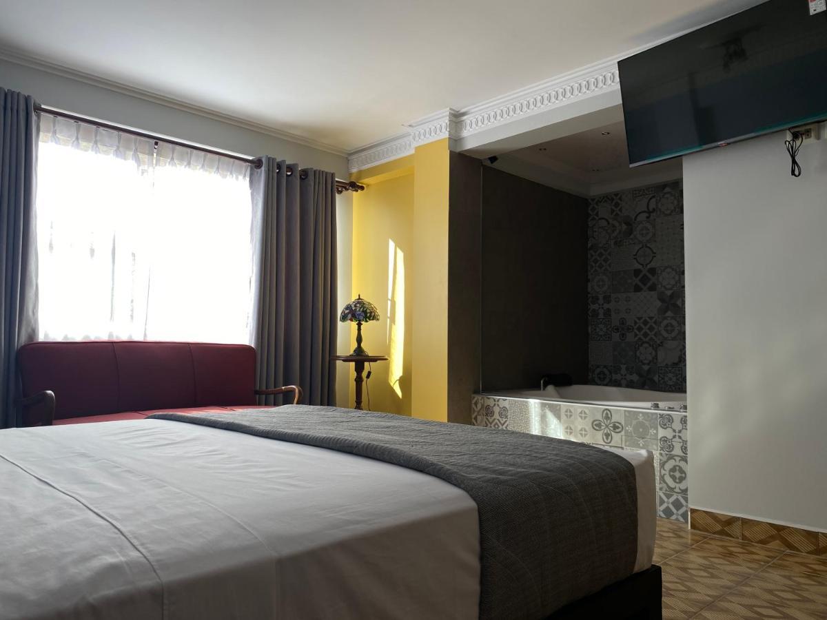 Izza Hotel Cochabamba Ngoại thất bức ảnh