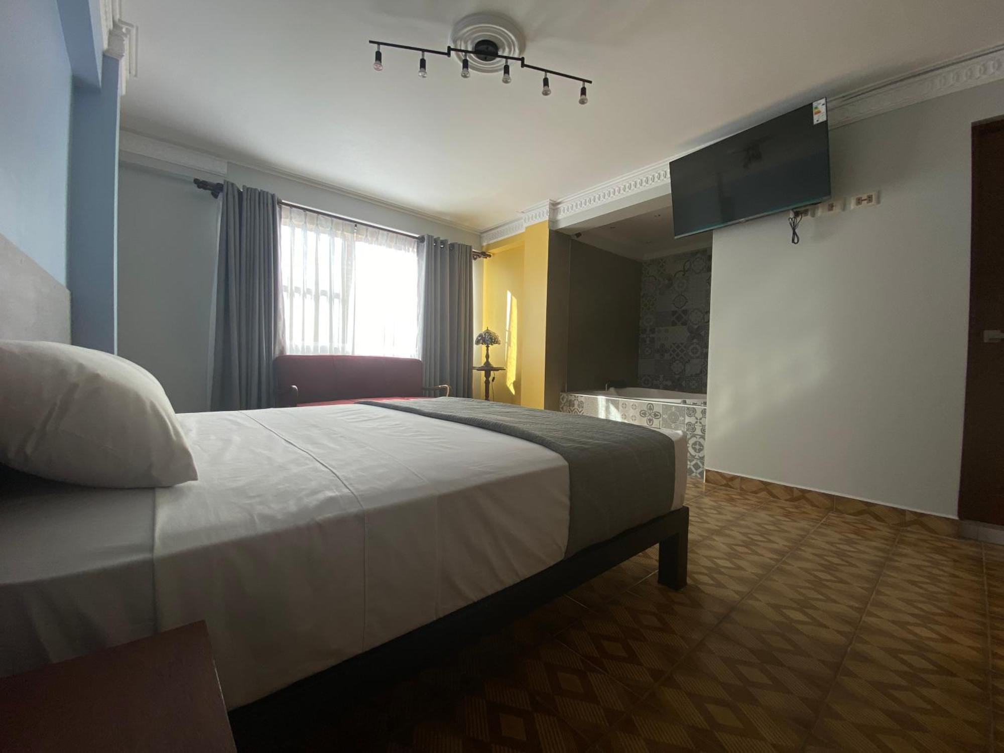 Izza Hotel Cochabamba Ngoại thất bức ảnh