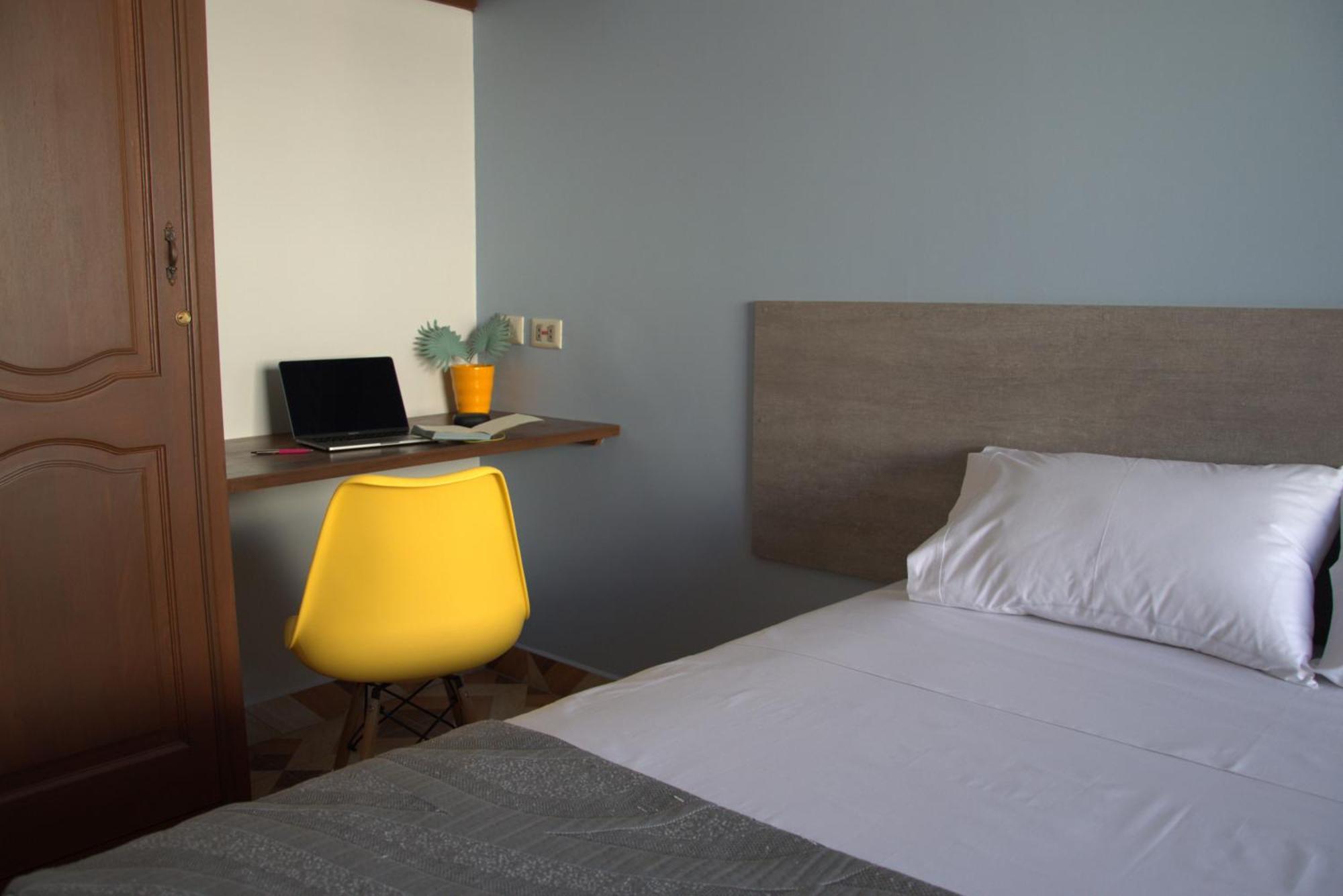 Izza Hotel Cochabamba Ngoại thất bức ảnh