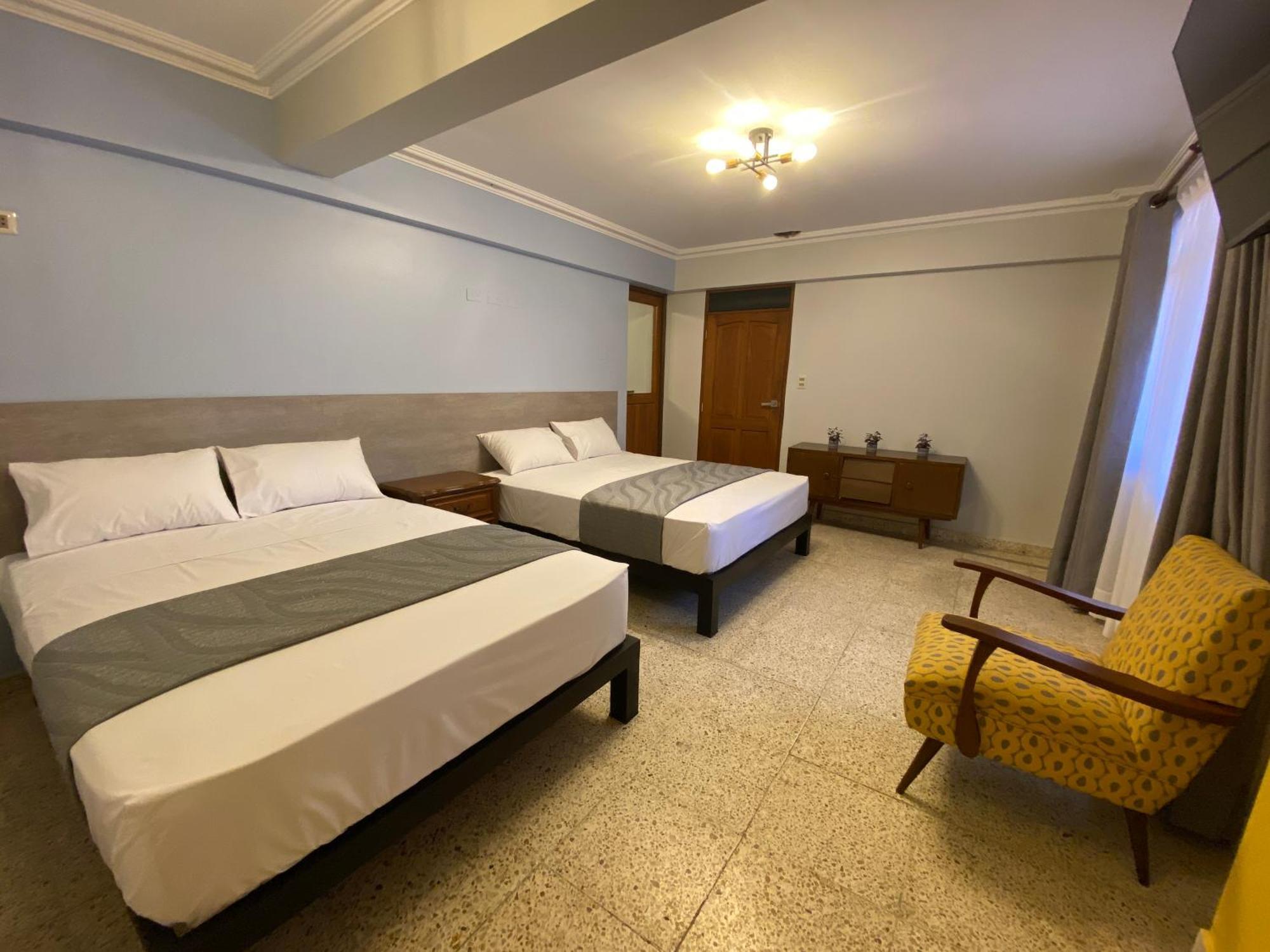 Izza Hotel Cochabamba Ngoại thất bức ảnh